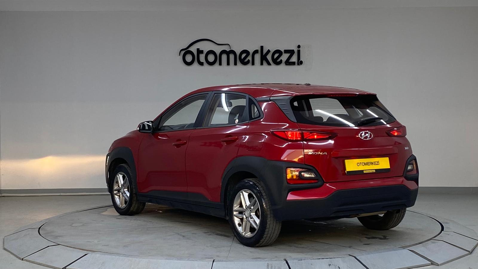 HYUNDAI KONA 17